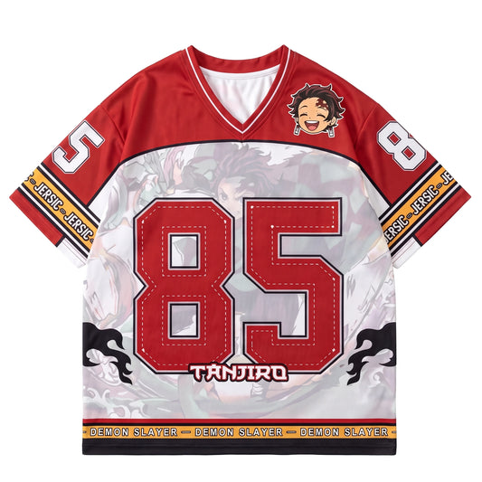 Camiseta de fútbol de anime de Tanjiro Kamado en rojo y blanco con el número 85 y la ilustración de Respiración del Agua